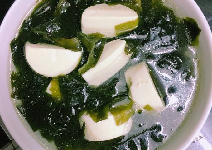 canh rong biển đậu phụ