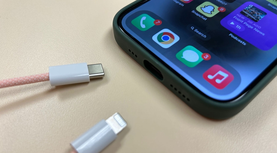 Sạc iPhone bị nóng - Ảnh 13