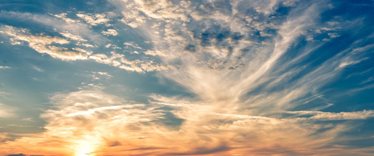 bầu trời bình minh