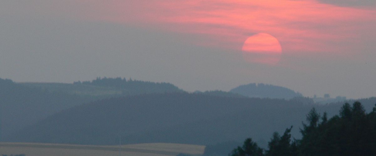 ảnh bìa hoàng hôn lãng mạn