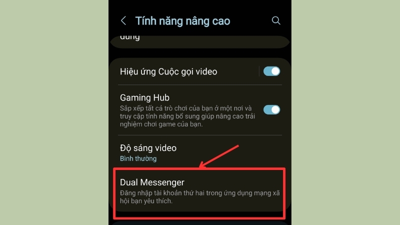 Sử dụng tính năng Dual Messenger của điện thoại 2