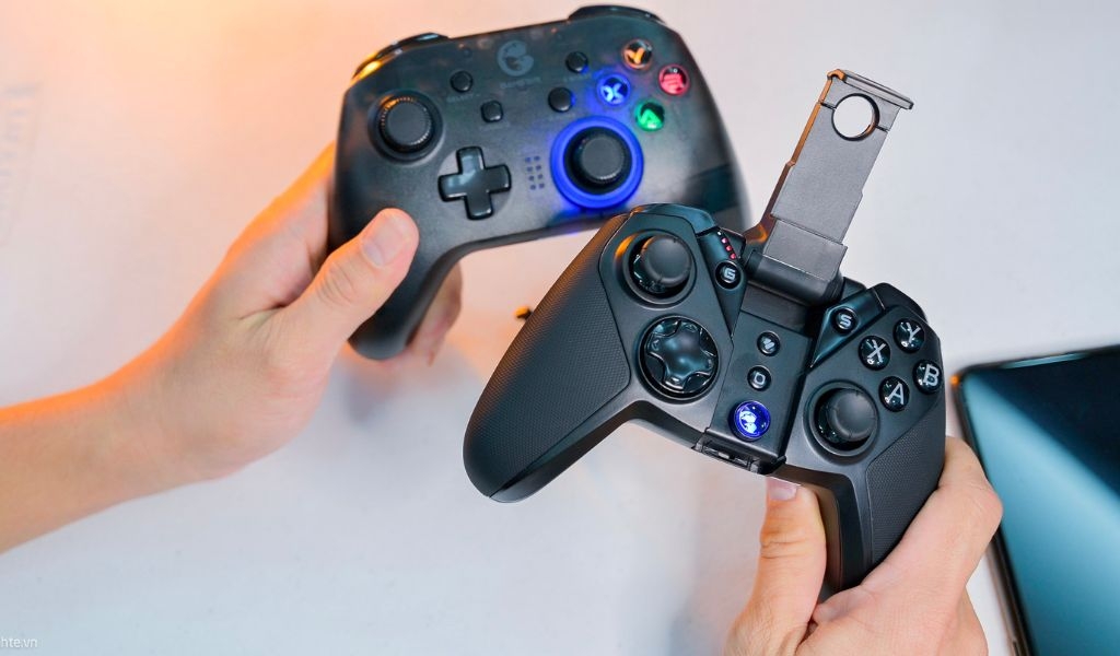 Giới thiệu các loại tay cầm chơi game điện thoại có dây và không dây tốt 2024 2