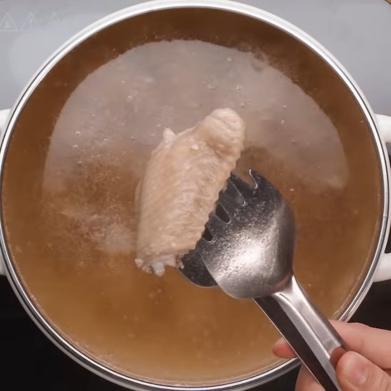 Luộc cánh gà
