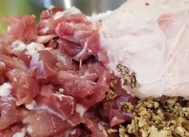 Trộn đều các nguyên liệu