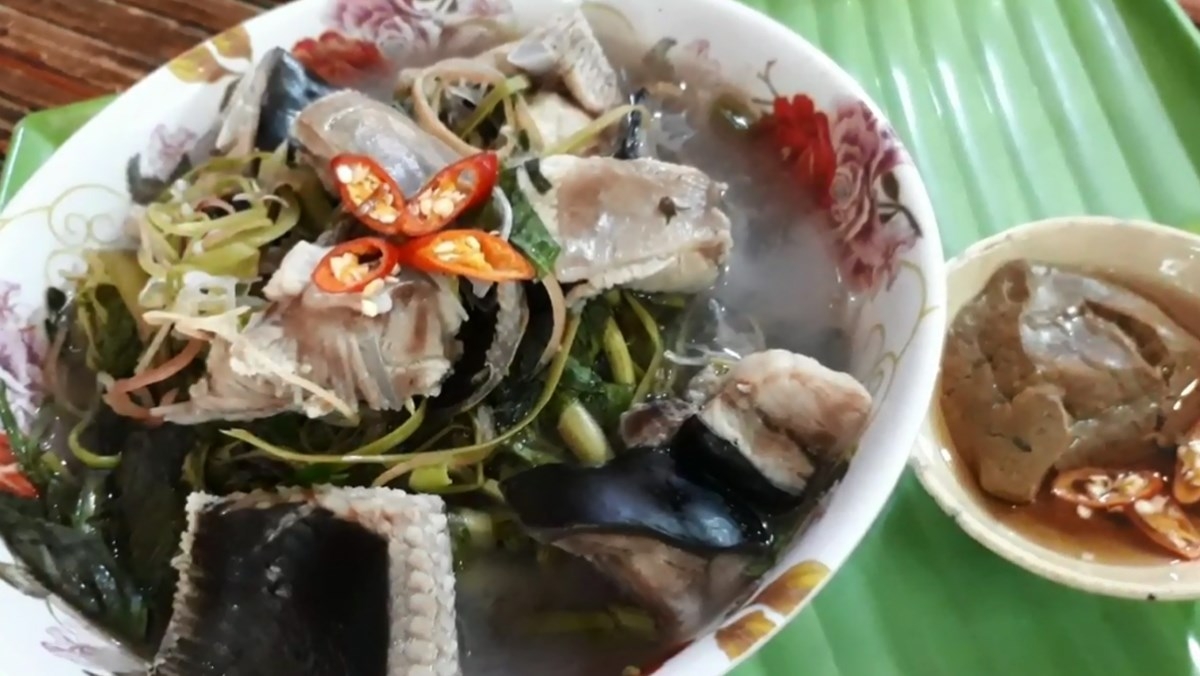 cá đuối nấu canh chua - Ảnh 15