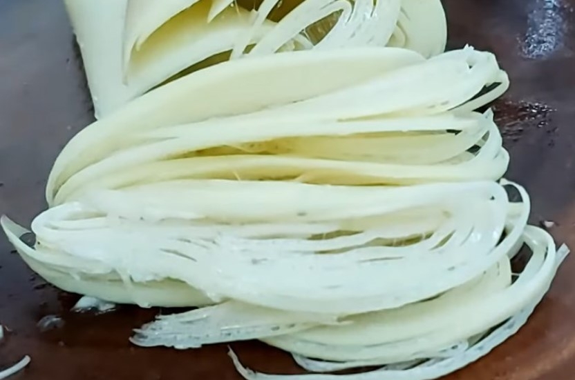 cá đuối nấu canh chua - Ảnh 3
