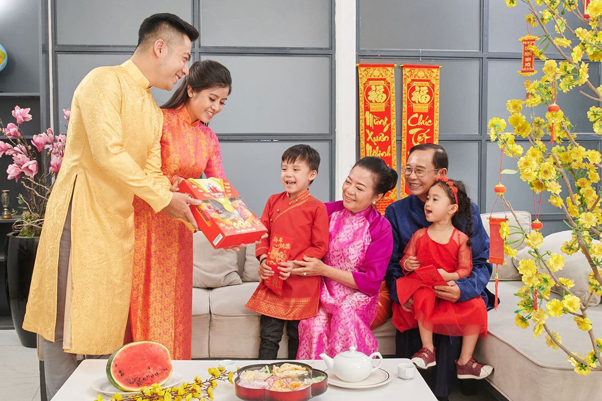 Lời chúc Tết bố mẹ người yêu - 3