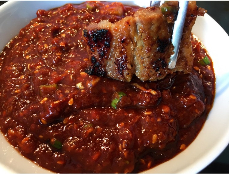 Nấu sốt chấm thịt