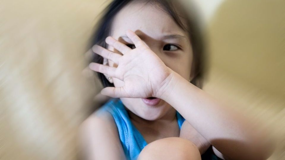 Các dấu hiệu bị lạm dụng tình dục ở trẻ mà bạn nên biết