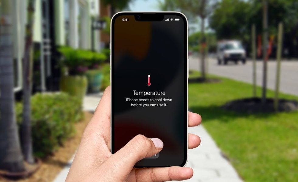 iPhone bị nóng máy khi không sử dụng