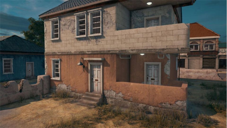 Luôn luôn quan sát cửa ra vào