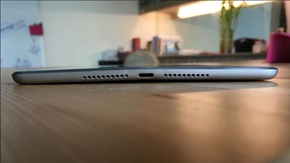Pin của thiết bị máy tính bảng iPad bị phù
