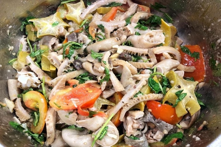 lòng bò xào khế 5