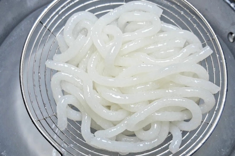 cách làm bánh canh bột lọc 5