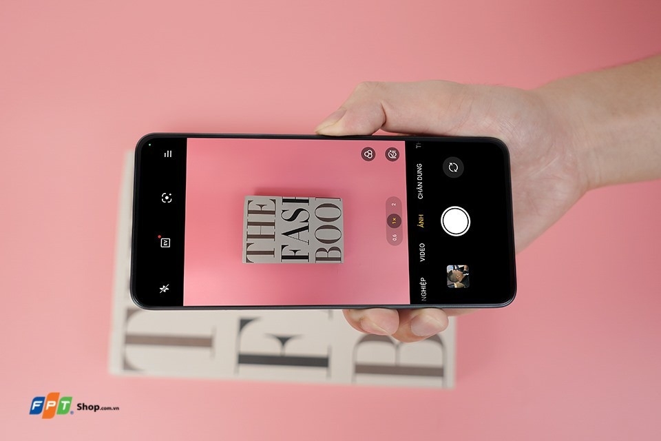 Trên tay OPPO Reno11 F (ảnh 15)