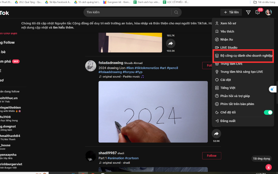 Truy cập công cụ trên máy tính