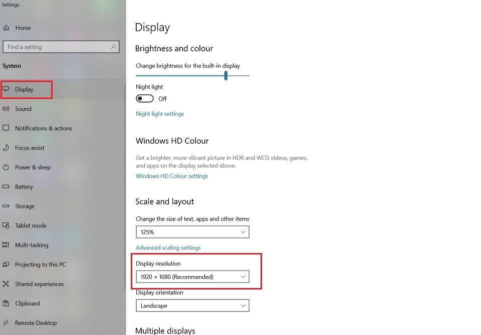 Chọn Display. Tiếp theo, nhấn vào biểu tượng mũi tên tại mục Display Resolution.