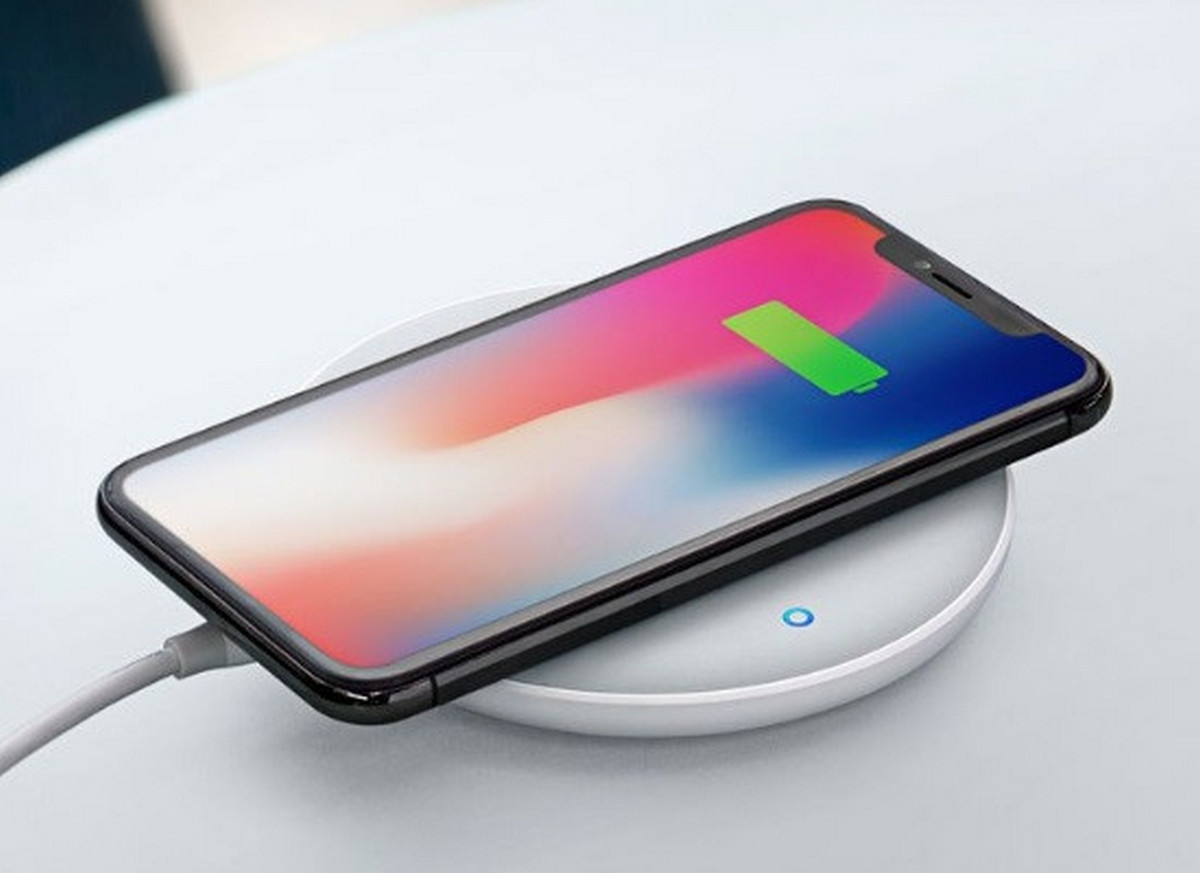 iPhone XS Max sạc nhanh bao nhiêu W - hình 4