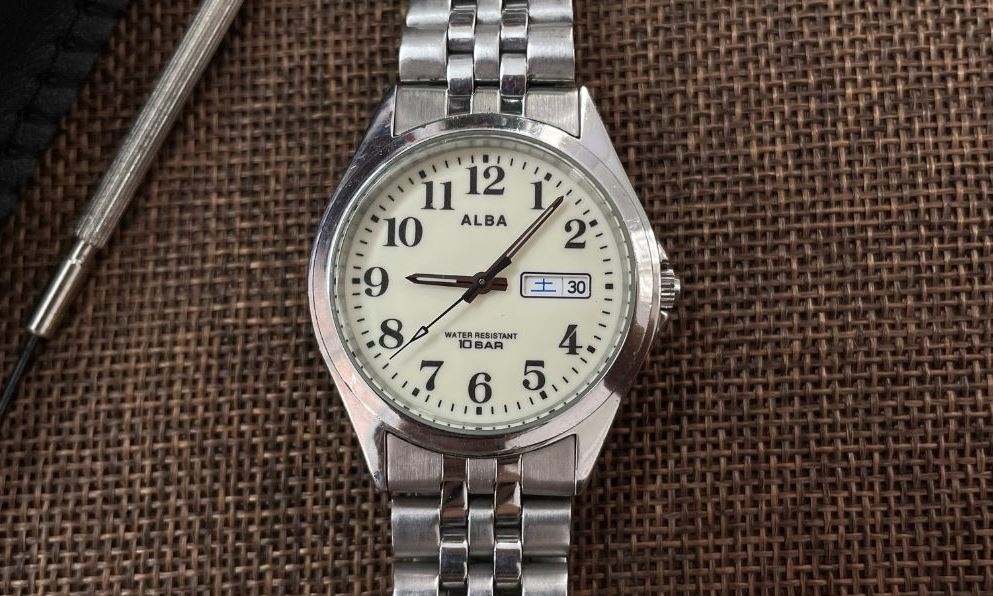 đồng hồ alba 03