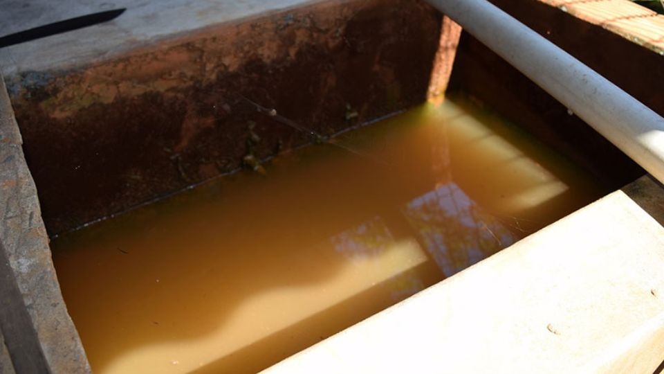 Nước nhiễm mặn là gì?