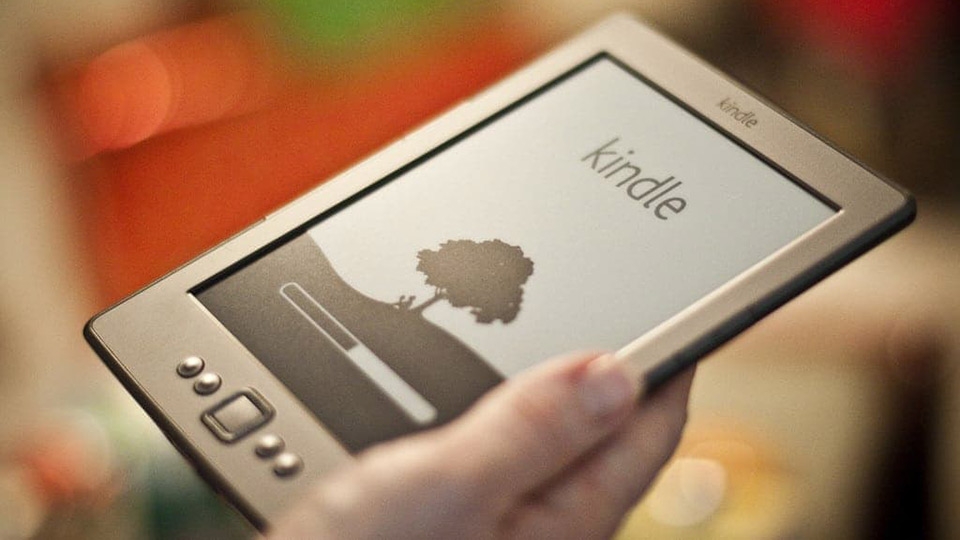 Máy đọc sách thương hiệu Kindle