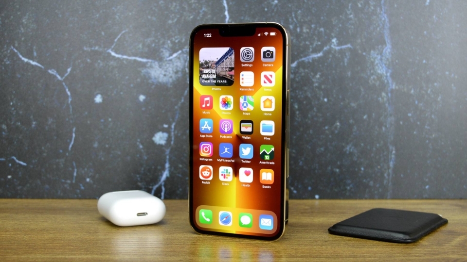 Thay màn hình mới cho iPhone