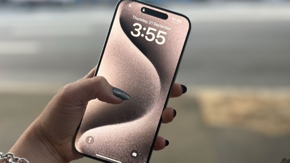Sử dụng iPhone 15 không đúng cách