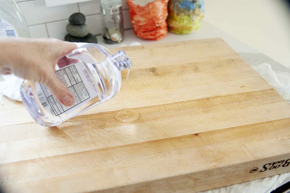 Vệ sinh thớt gỗ - Ảnh 05