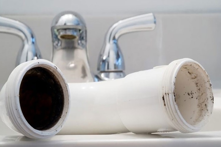 Máy lọc nước có cặn đen có nguyên nhân do đâu? Cách xử lý dứt điểm như thế nào? 3