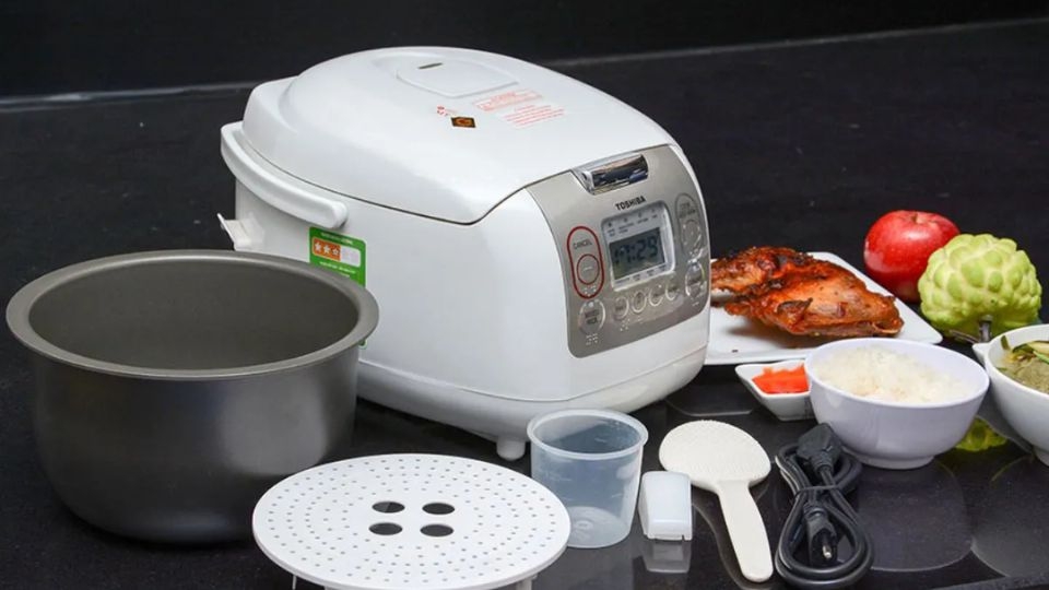 Nồi cơm điện Toshiba