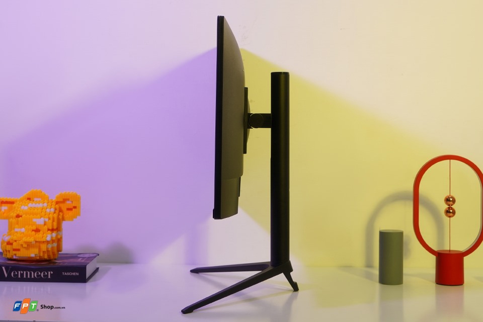 ​​Đánh giá màn hình Viewsonic VX2428J 3