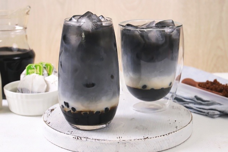 Cách làm trà sữa than tre (hình 5)