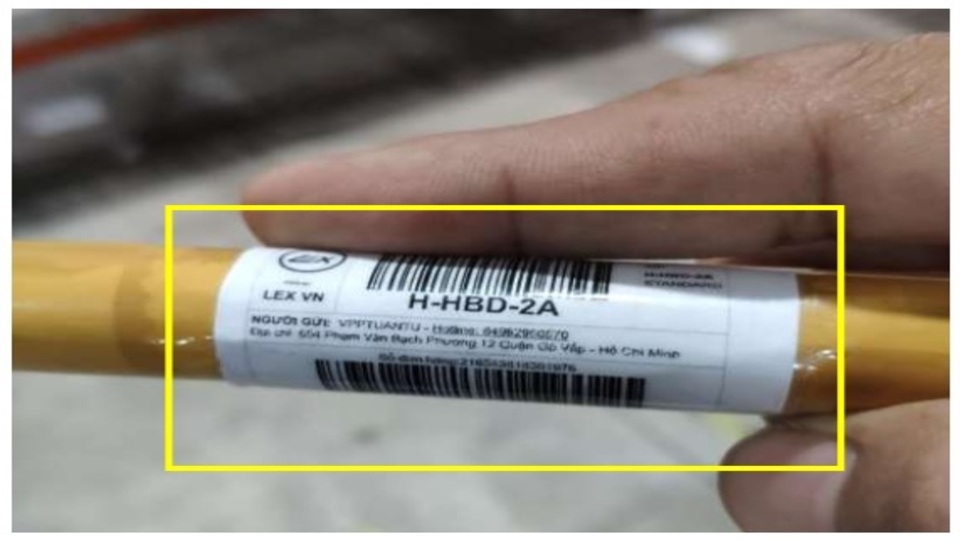 Kích thước tem quá nhỏ dễ sai sót trong quá trình xử lý đơn hàng