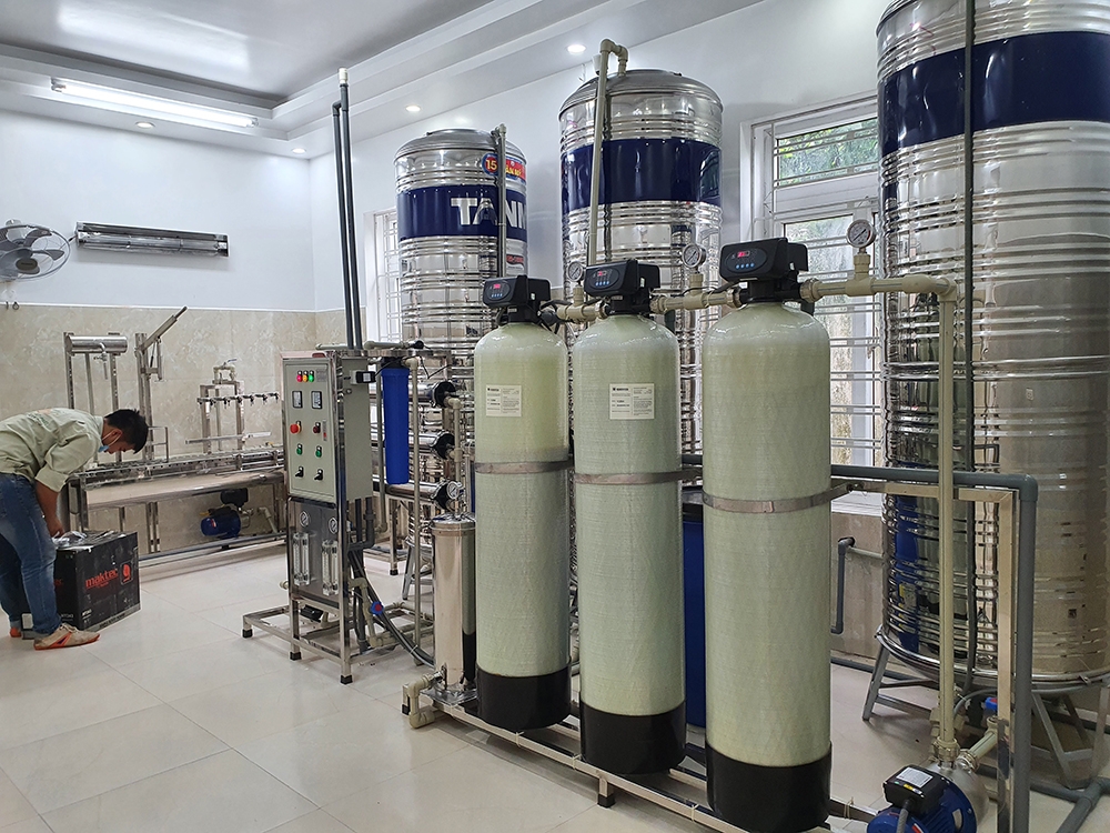 Máy lọc nước 1000l/h là gì? Tìm hiểu cấu tạo của hệ thống lọc RO công suất 1000l/h 4
