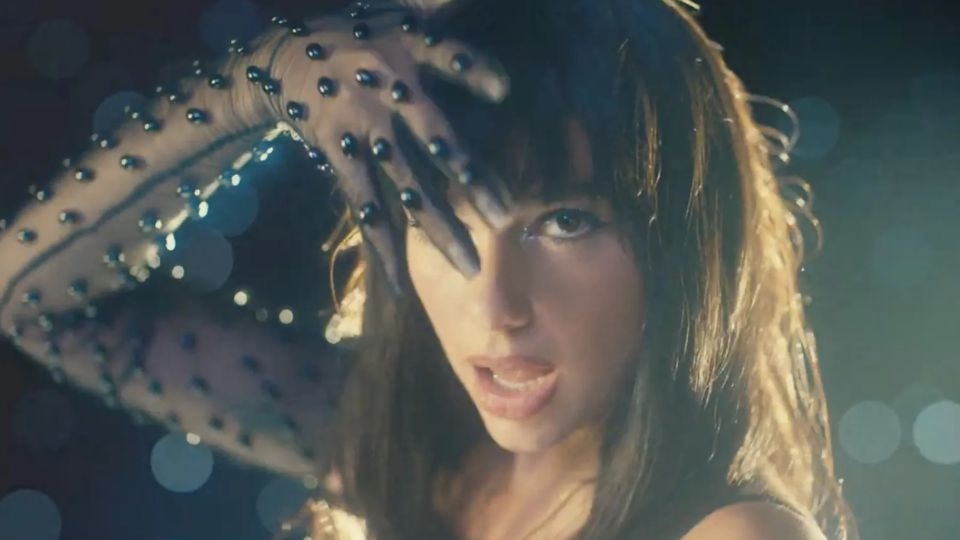 Levitating (Dua Lipa)