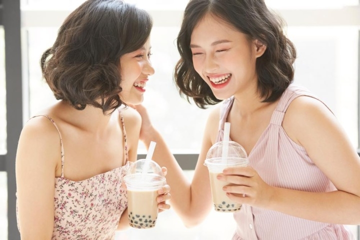 Tên quán trà sữa hài hước - 4