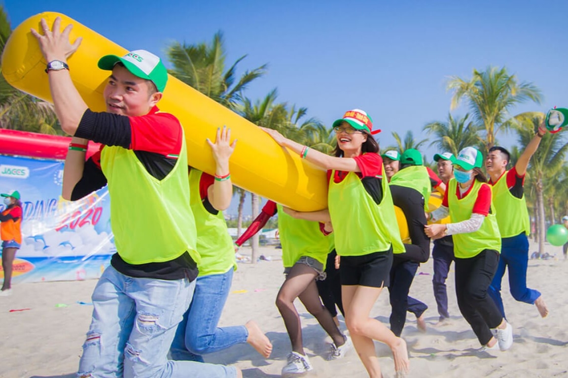 Slogan hay chơi team building