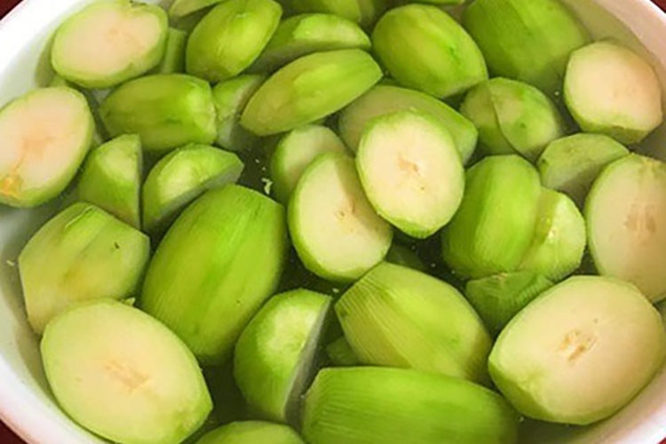 Mách bạn cách làm cóc lắc siêu cay cực đơn giản tại nhà