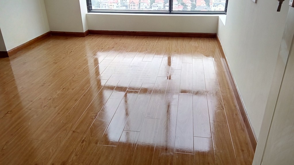 Đánh bóng các loại sàn gỗ, đá cụ thể như thế nào? Những lưu ý khi đánh bóng sàn gỗ, đá 1