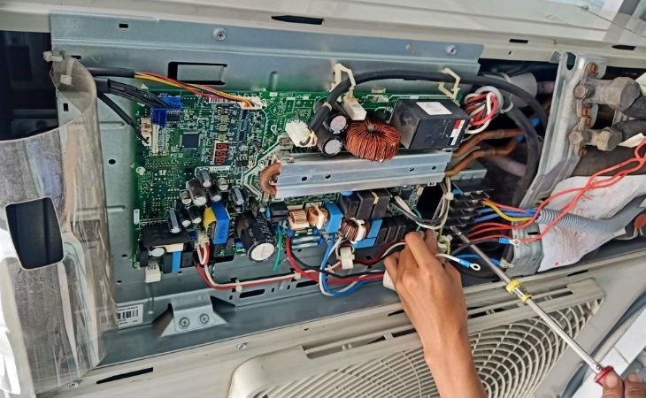 Máy lạnh kêu lạch cạch có nguyên nhân do đâu và cách khắc phục cụ thể như thế nào? 3