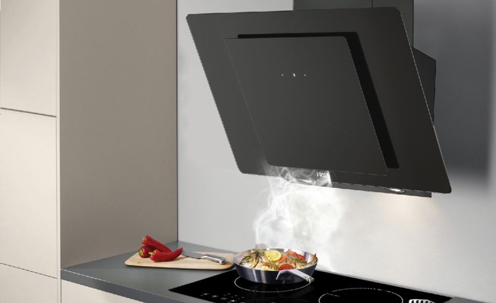 Ưu điểm máy hút mùi kính vát