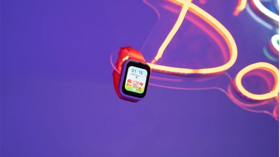 Đồng hồ định vị trẻ em Masstel Smart Hero 20 4G