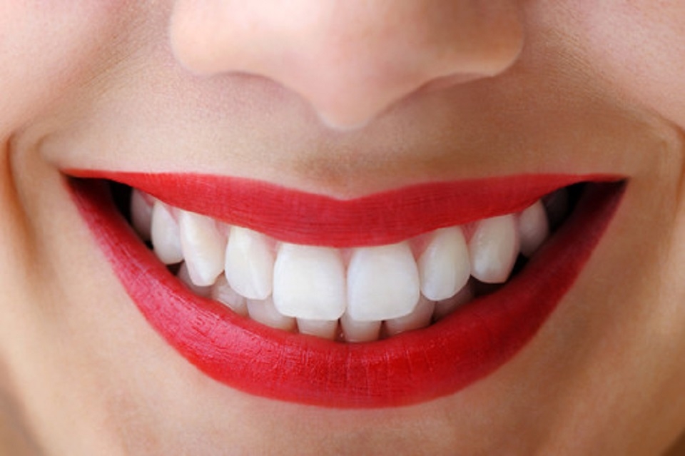 Sở hữu hàm răng trắng sáng nhờ chế độ làm đẹp của TikTok
