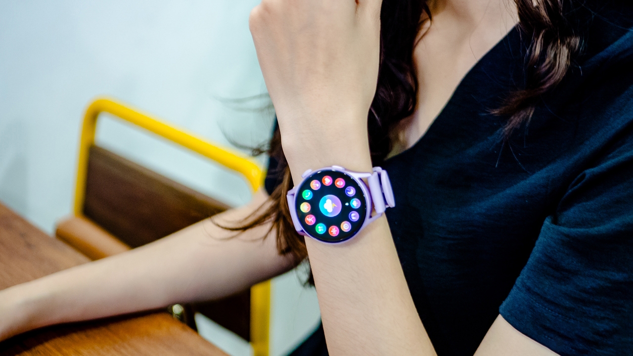 đồng hồ thông minh đo huyết áp 12