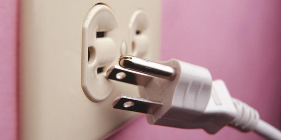 Cách lắp đặt cây nước nóng lạnh cụ thể như thế nào? Khi lắp đặt cây nước nóng lạnh có gì cần lưu ý? 5