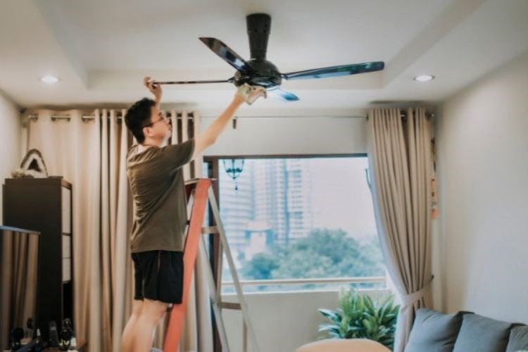 Một số lưu ý khi thực hiện lắp quạt trần