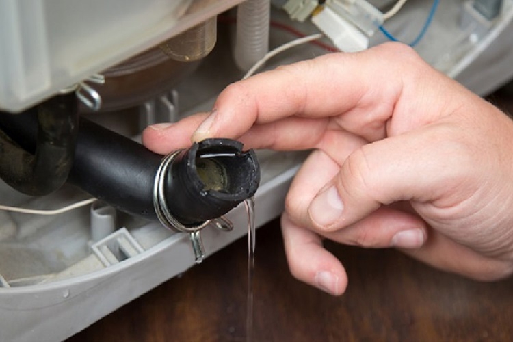 Nguyên nhân và chi tiết cách khắc phục lỗi 4E máy giặt Samsung tại nhà nhanh chóng - Hình 4