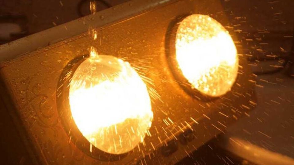 Nguyên nhân nổ đèn sưởi nhà tắm