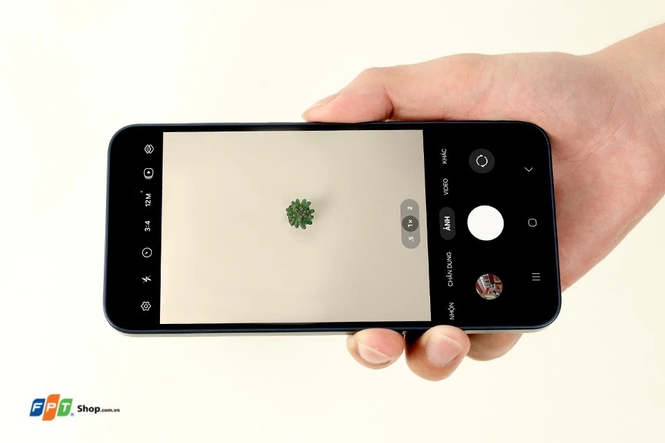 Trên tay Galaxy A35 5G (ảnh 10)