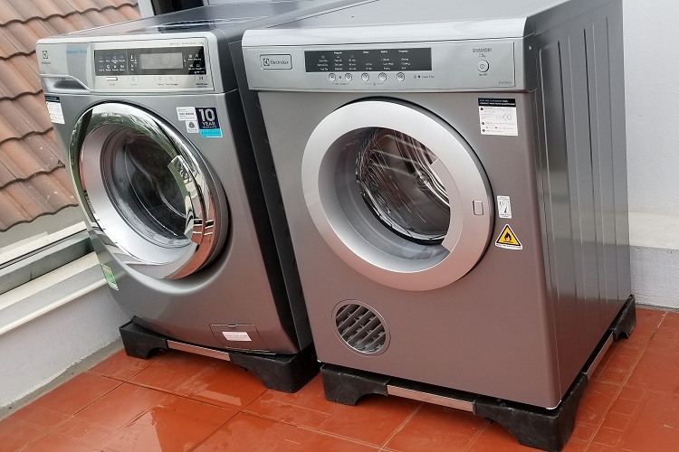 chân đế máy giặt